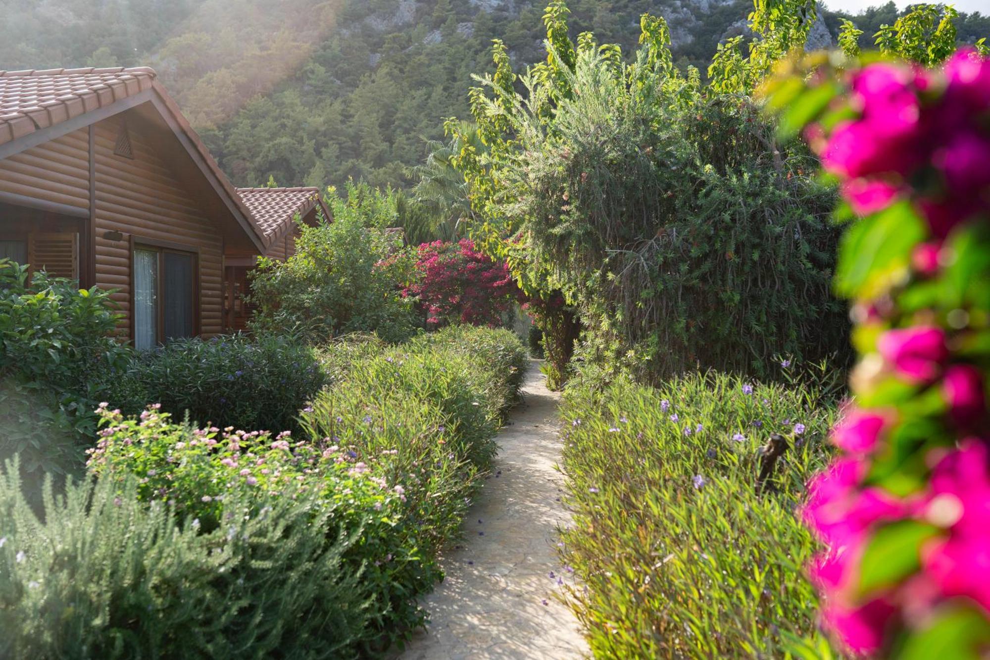 Leontopolis Apart Otel Çıralı Buitenkant foto